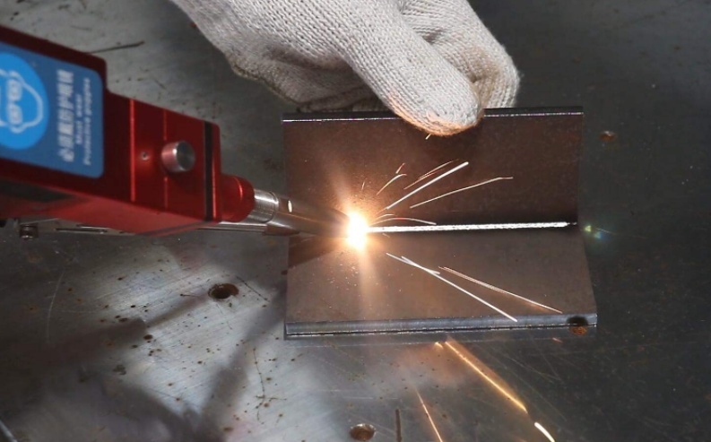 光纤激光焊接与YAG焊接区别