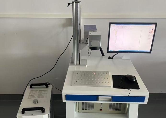 紫外激光刻字机：高精度标记技术的革新之作