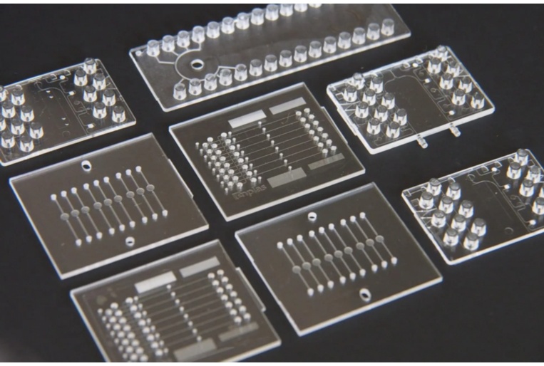 塑料激光焊接机上门调试：专业服务确保高效生产与设备优化