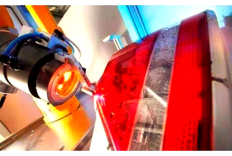 塑料激光焊接机整线报价清单：2025年全面成本解析与选购指南