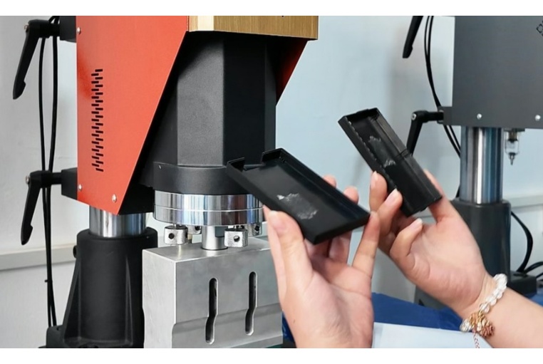 塑料激光焊接机多少钱一台：2025年最新报价及购买全解析