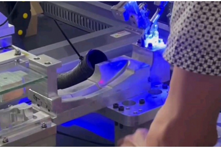 塑料激光焊接机系统集成方案：提升生产效率与产品一致性