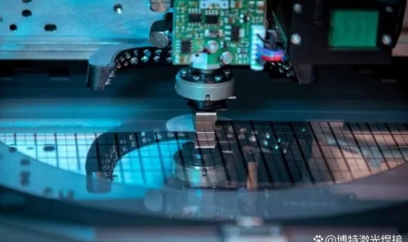 精密划片机在LED芯片划片线中的系统集成方案