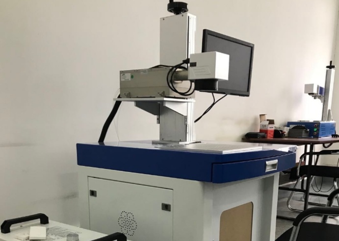 激光打标机价格表详解：光纤、紫外与CO2类型对比