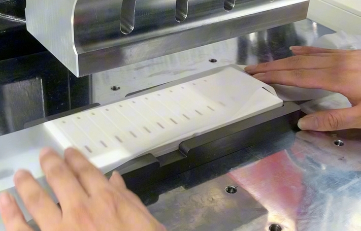 试剂盒塑料激光焊接方法（试剂盒塑料激光焊接工艺要求标准）