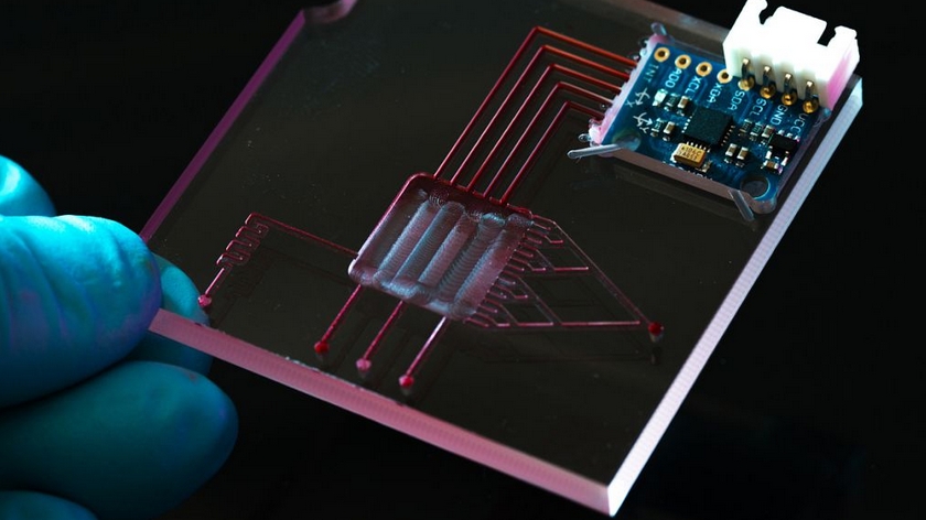 微流控芯片制造为什么要使用激光焊接机